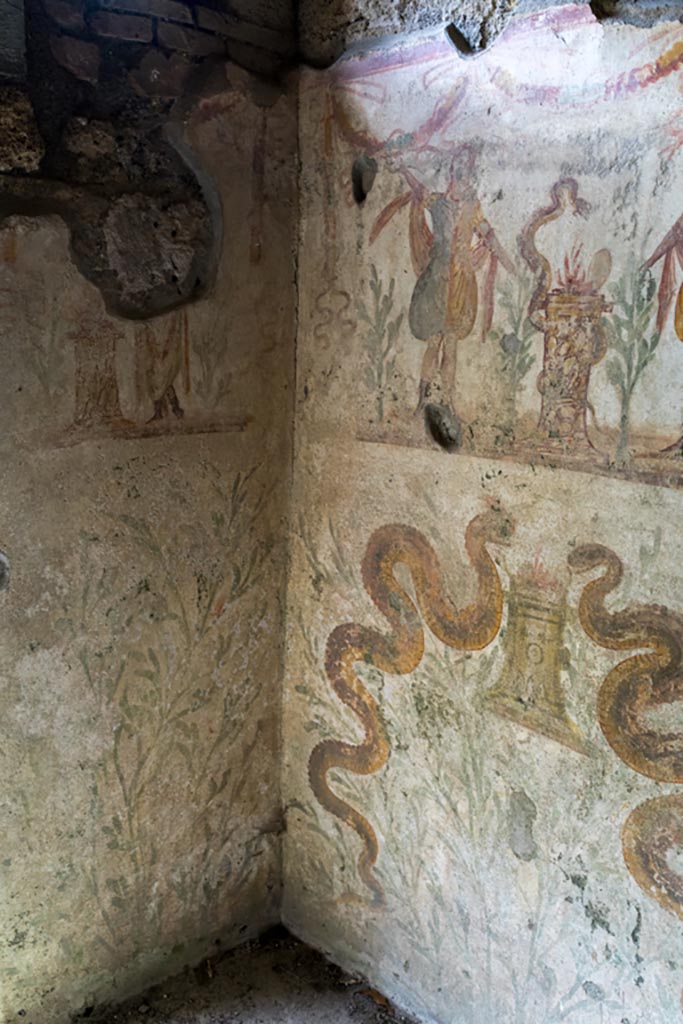 IX.9.c Pompeii. March 2023.
North-west corner of kitchen area. Photo courtesy of Johannes Eber.