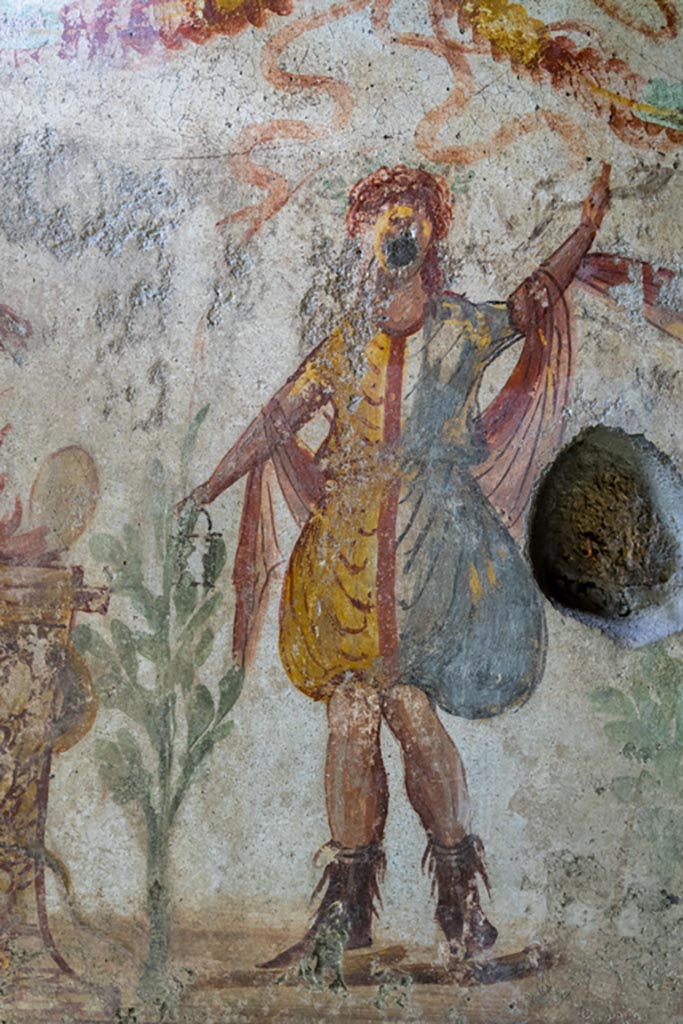 IX.9.c Pompeii. March 2023.
Detail of Lar on east side of painted altar. Photo courtesy of Johannes Eber.