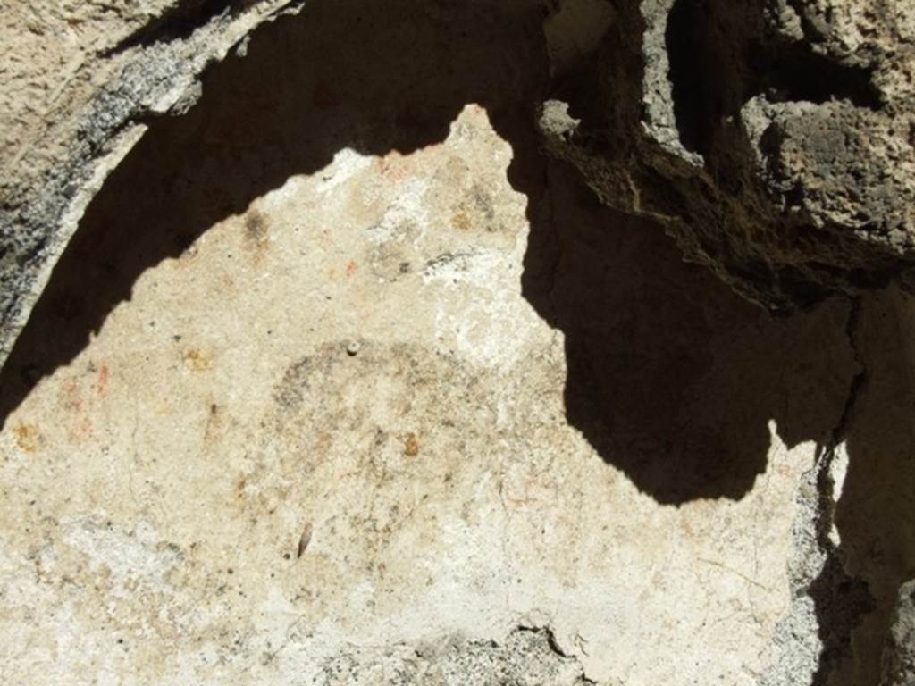 IX.9.e Pompeii. March 2009. Niche. Rear wall with remains of painting.