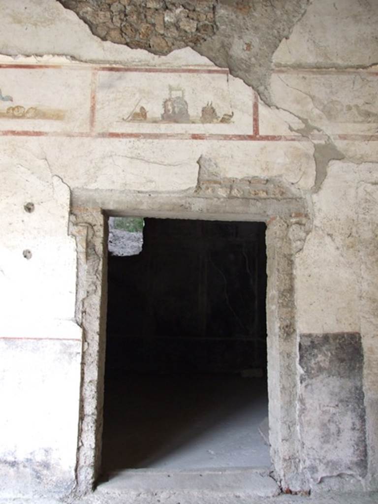 IX.13.1-3 Pompeii. March 2009. Doorway to room 10.

