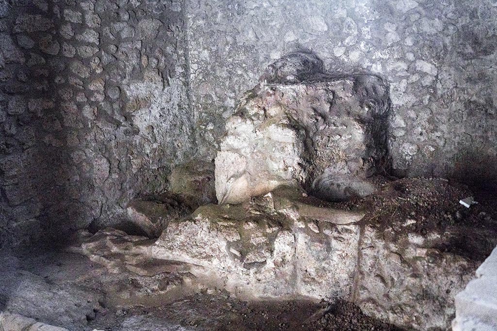 IX.14.4 Pompeii. July 2024. Kitchen 18, south-west corner with latrine. Photo courtesy of Johannes Eber.