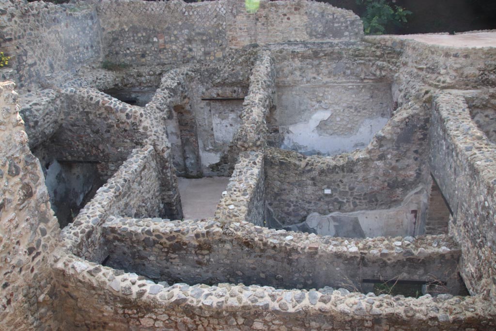 HGW24 Pompeii. Villa of Diomedes. October 2023.
Looking from south end of terrace A down onto rooms at south end. Photo courtesy of Klaus Heese.
On the left - stairs to lower level.
(Villa Diomedes Project – area 47 stairs on left, area 51 in centre, 46 at rear of 51, and 52, on right
(Fontaine, room (stairs, on left), room 5,1, (with 5a at top), and room 5,4 centre right. Corridor 5,3 lower edge).