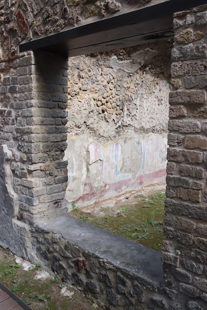 Villa of Diomedes, Pompeii. October 2023.
Looking north-east through window from east portico. Photo courtesy of Klaus Heese.
(Villa Diomedes Project – area 53).
(Fontaine, room 5,5).