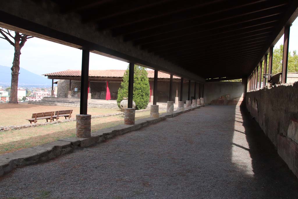 Villa San Marco, Stabiae, September 2019. Portico 1, looking east along the south side, towards the south-east corner with Portico 2.
Photo courtesy of Klaus Heese.