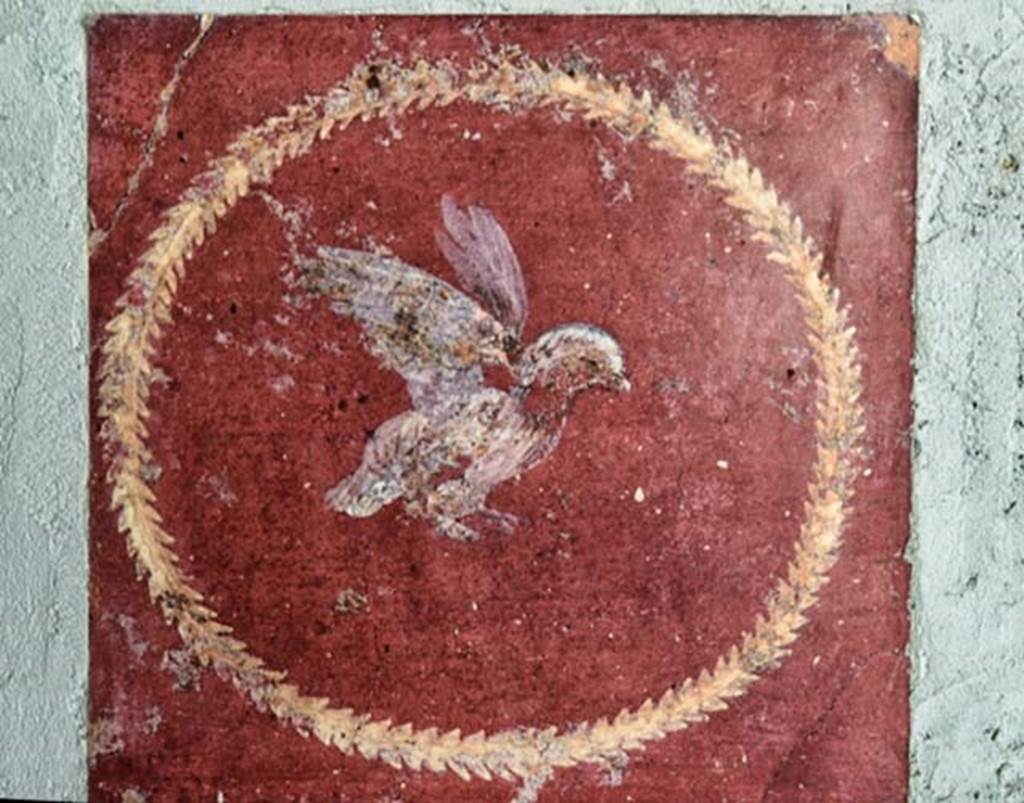 Villa San Marco, Stabiae, April 2018.
Room 8, south-west side of west wall. detail of painted medallion below figure to left of doorway into room 13.
Photo courtesy of Ian Lycett-King. Use is subject to Creative Commons Attribution-NonCommercial License v.4 International.
Now in Naples Archaeological Museum, inventory number 8699.