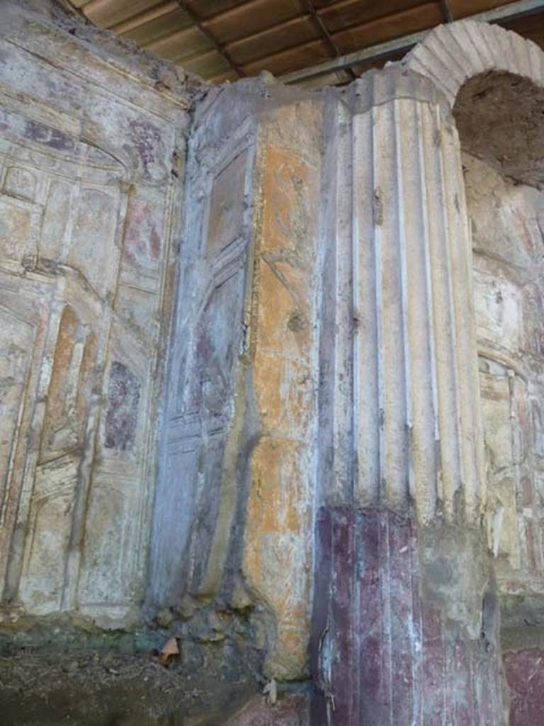 Villa San Marco, Stabiae, September 2015. Area 65, west side of niche 3.
