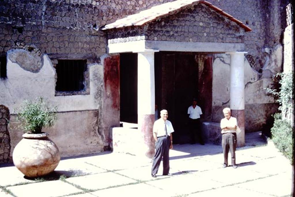 Villa San Marco, Stabiae, c.1960’s (probably 1968). Entrance doorway.
Photo by Stanley A. Jashemski. Source: The Wilhelmina and Stanley A. Jashemski archive in the University of Maryland Library, Special Collections (See collection page) and made available under the Creative Commons Attribution-Non Commercial License v.4. See Licence and use details. Jmit0138