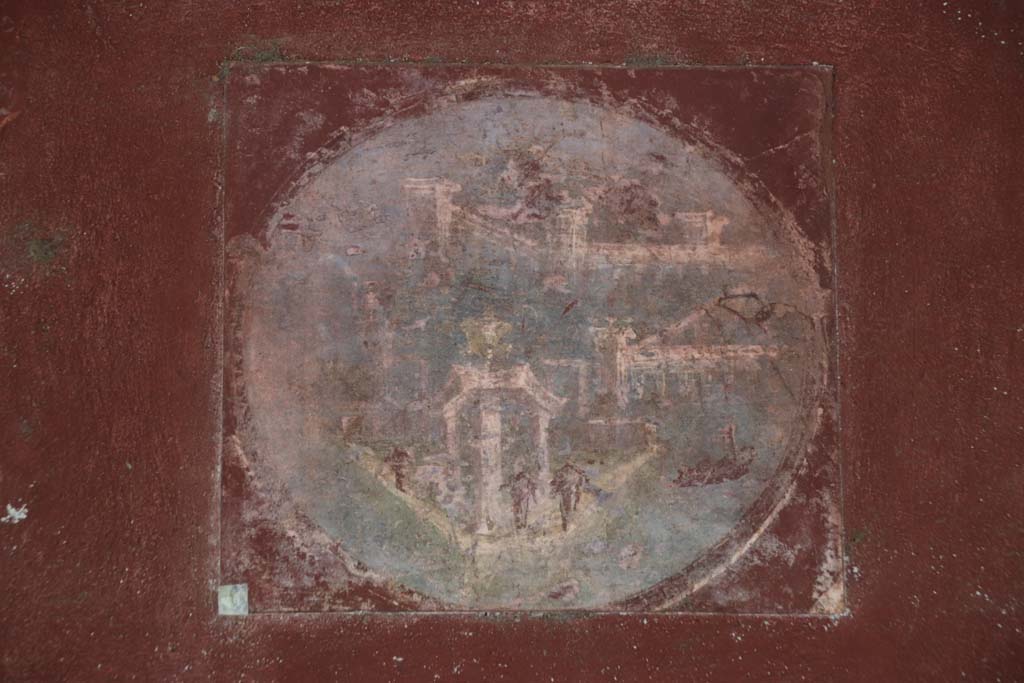 Villa San Marco, Stabiae, September 2019. Room 20, reproduction of medallion from east wall. Photo courtesy of Klaus Heese.
(original now in Naples Archaeological Museum, inventory number 9408C.)