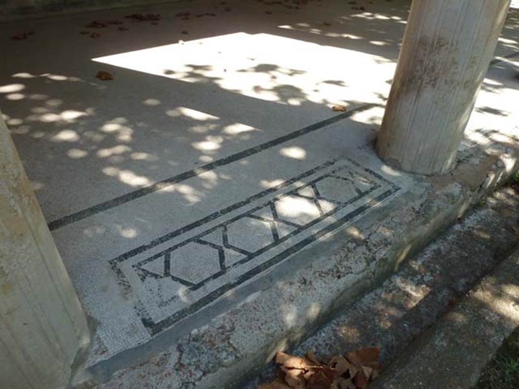 Villa San Marco, Stabiae, September 2015 Mosaic threshold between columns of east portico 20, number 2 of 11.