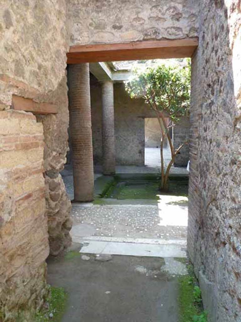Villa of Mysteries, Pompeii. May 2010. Room 43, looking west into room 62, the tetrastyle atrium.