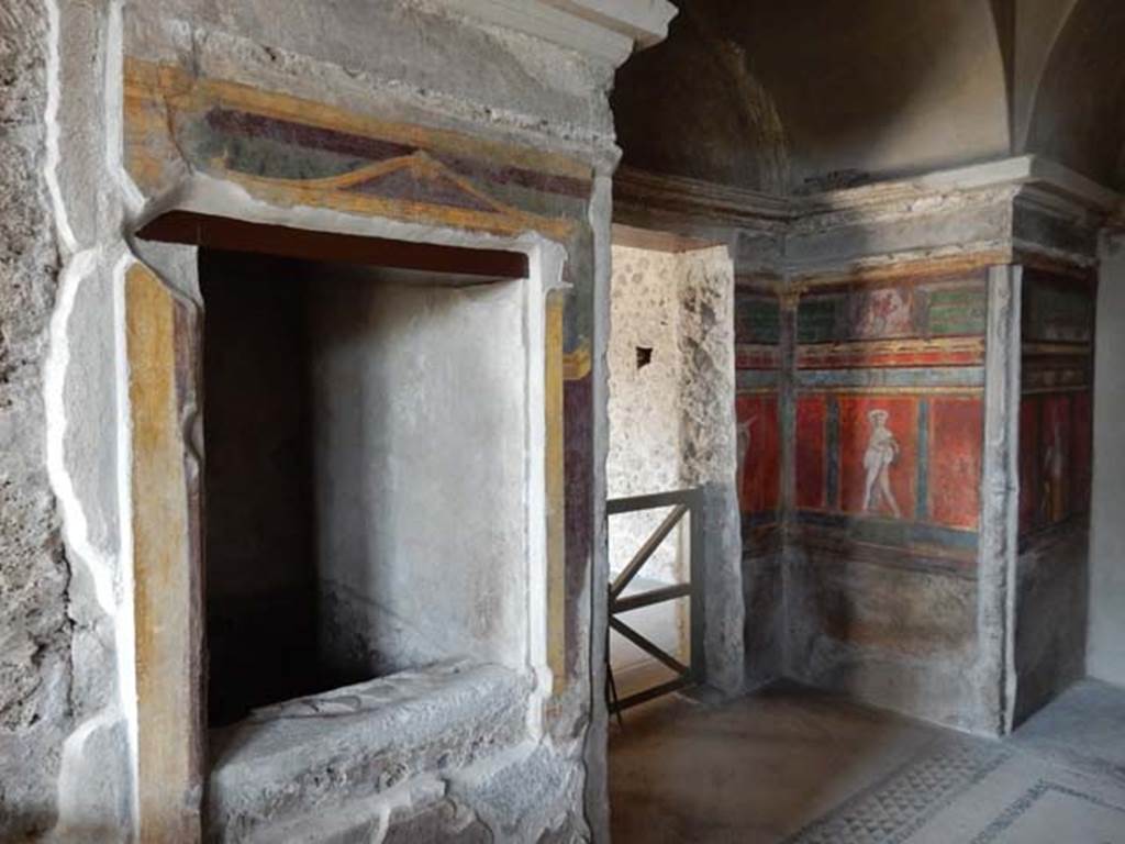 Villa of Mysteries, Pompeii. May 2015. Room 4, recess in north-west corner and doorway to room 2, tablinum. Photo courtesy of Buzz Ferebee.