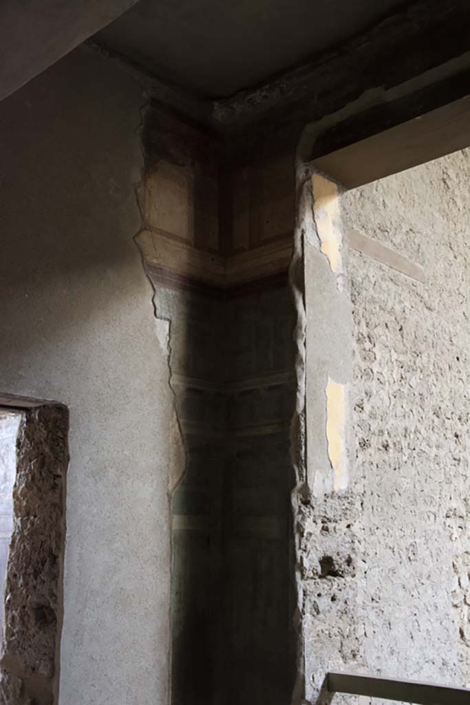 Villa of Mysteries, Pompeii. November 2017. Room 3, north-west corner.
Foto Annette Haug, ERC Grant 681269 DÉCOR.