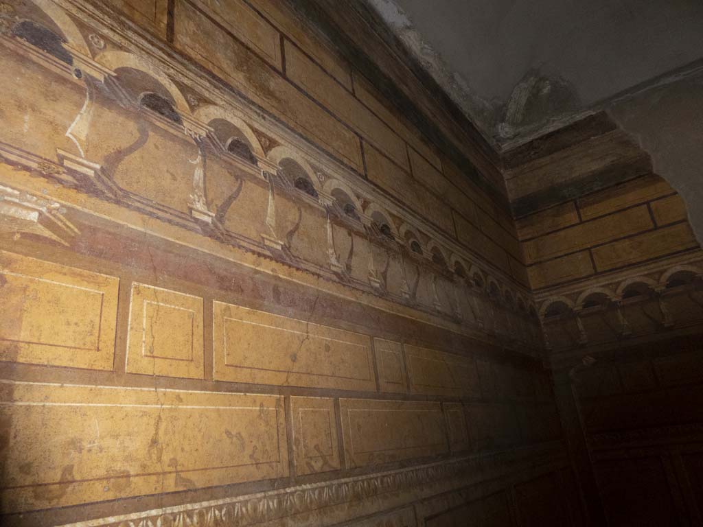 Villa of Mysteries, Pompeii. September 2017. Room 3, upper south wall.
Foto Annette Haug, ERC Grant 681269 DÉCOR.