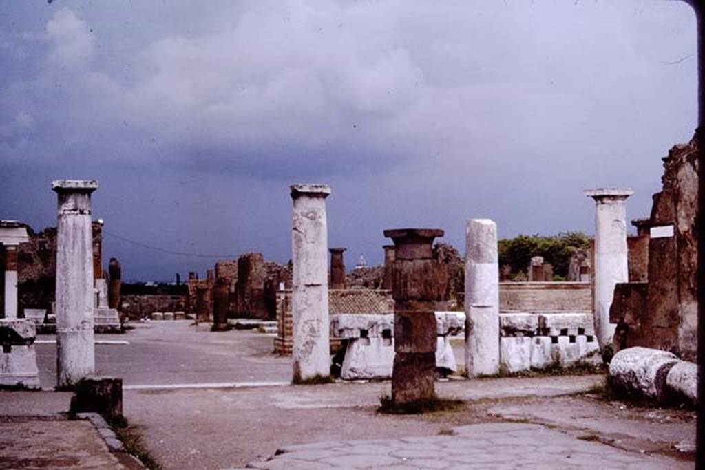 Via Marina, Pompeii. 1964. Looking east at the eastern end of the Via Marina. Photo by Stanley A. Jashemski.
Source: The Wilhelmina and Stanley A. Jashemski archive in the University of Maryland Library, Special Collections (See collection page) and made available under the Creative Commons Attribution-Non Commercial License v.4. See Licence and use details.
J64f0993