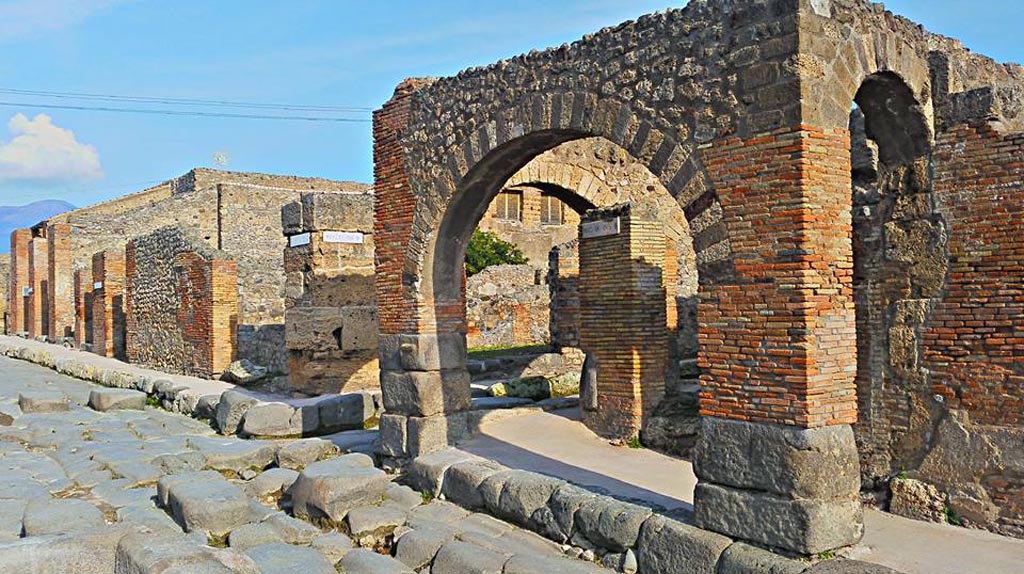 Via Stabiana, east side, Pompeii. 2016/2017.
Looking north towards junction with an unnamed vicolo, from IX.2.1. Photo courtesy of Giuseppe Ciaramella.