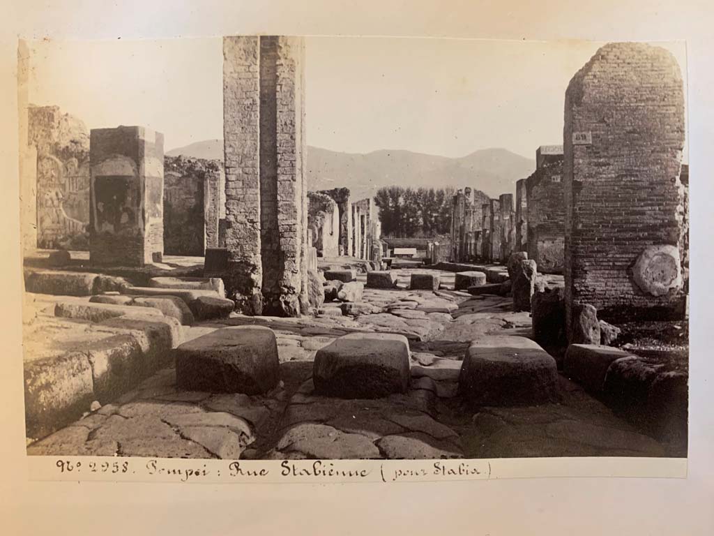 Via Stabiana, Pompeii. Photo number 2958 from an album of Michele Amodio dated 1874, entitled “Pompei, destroyed on 23 November 79, discovered in 1745”.
Looking south across junction with Via dell’Abbondanza, at Holconius’ crossroads. Photo courtesy of Rick Bauer.
Looking south across junction with Via dell’Abbondanza, at Holconius’ crossroads. Photo courtesy of Rick Bauer.