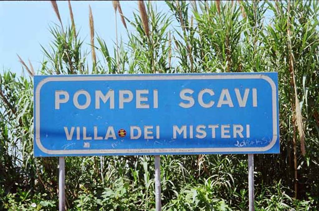 Via Villa dei Misteri. May 2010. Pompeii Scavi, Villa dei Misteri station. This is the station for the Pompeii entrance at the Porta Marina. The station is on the Circumvesuviana line running from Naples to Sorrento. Photo courtesy of Rick Bauer.