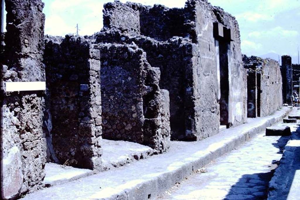 Via degli Augustali, north side, Pompeii. 1966. Looking towards doorways at VII.2.48, 49, 50, 51, and 52/53. Photo by Stanley A. Jashemski.
Source: The Wilhelmina and Stanley A. Jashemski archive in the University of Maryland Library, Special Collections (See collection page) and made available under the Creative Commons Attribution-Non Commercial License v.4. See Licence and use details.
J66f0474