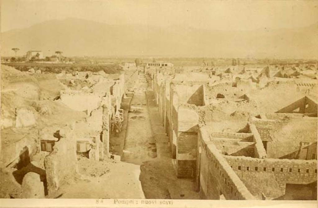 Via del Vesuvio. C.1880s. Looking south. In the lower right is VI.14.28/29/30.
The area on the left, V.1, is still being excavated. In the lower left is V.1.14/15/16
Photo courtesy of Rick Bauer.
