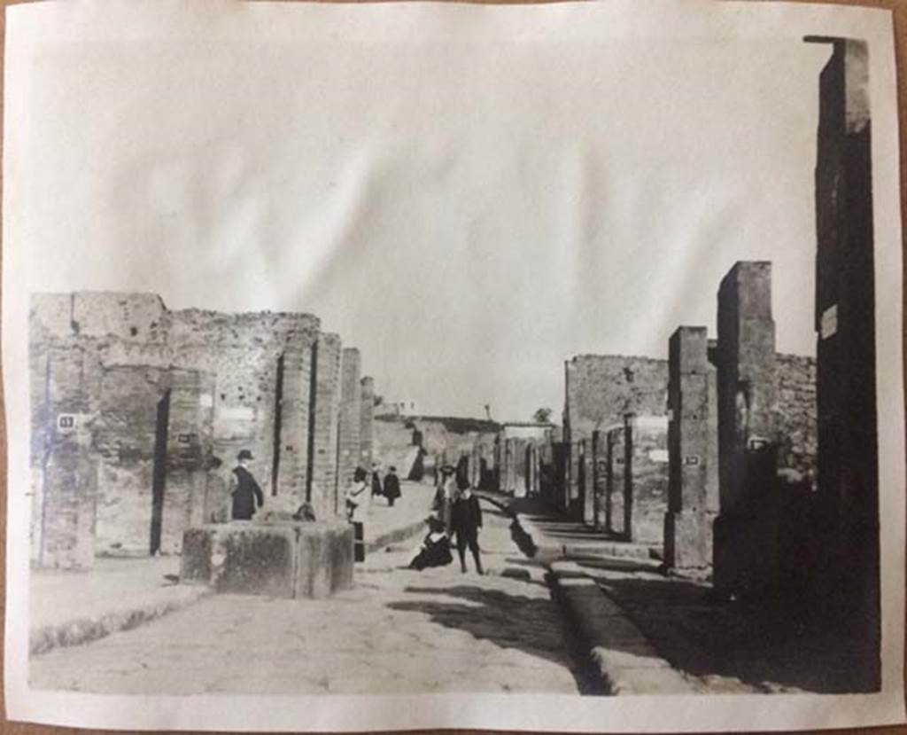 Via dell’Abbondanza, Pompeii. August 27, 1904. Looking east. Photo courtesy of Rick Bauer.
