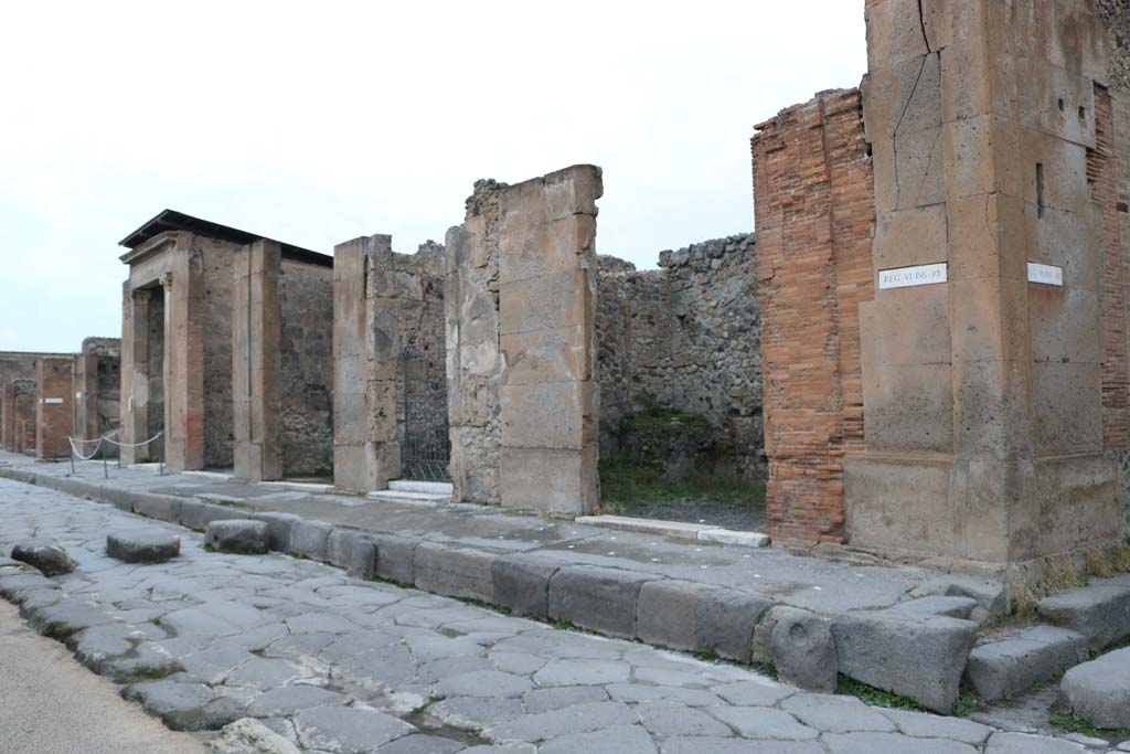 Via della Fortuna, north side. December 2018.
Looking north-west from VI.12.6, centre right, towards VI.12.1, on left. Photo courtesy of Aude Durand.