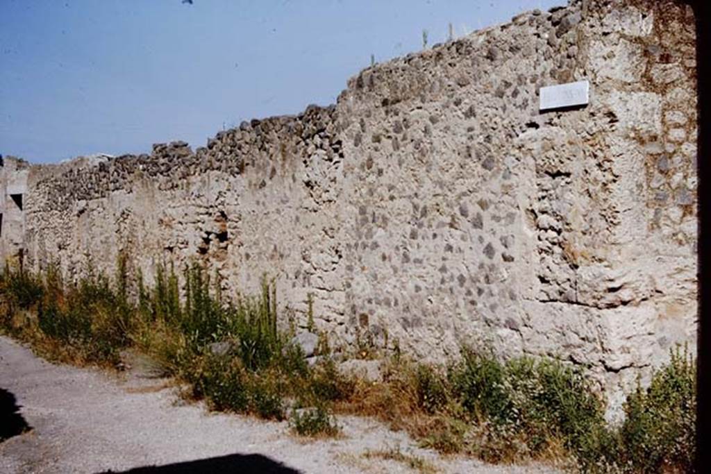 Via di Castricio, north side, Pompeii. 1964. Looking north-west to doorway at I.11.10, on left. Photo by Stanley A. Jashemski.
Source: The Wilhelmina and Stanley A. Jashemski archive in the University of Maryland Library, Special Collections (See collection page) and made available under the Creative Commons Attribution-Non Commercial License v.4. See Licence and use details.
J64f1523