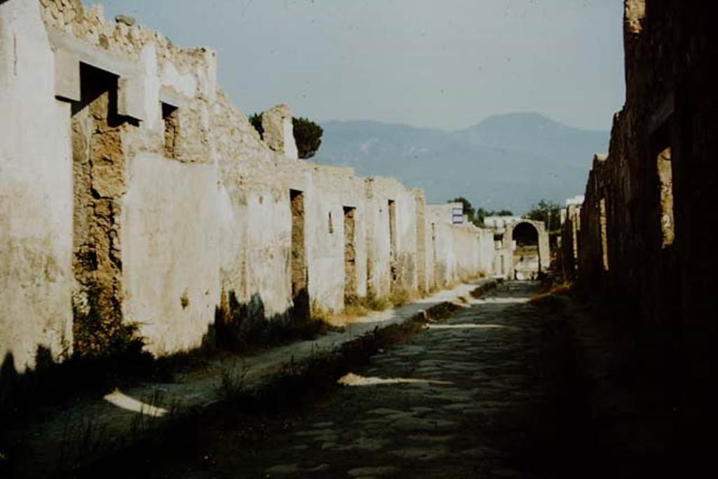 II.9.4, on left, Pompeii. 1957. Looking south along Via di Nocera towards Nocera gate.
Photo by Stanley A. Jashemski.
Source: The Wilhelmina and Stanley A. Jashemski archive in the University of Maryland Library, Special Collections (See collection page) and made available under the Creative Commons Attribution-Non Commercial License v.4. See Licence and use details. J57f0357