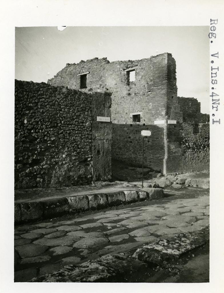 Via di Nola, north side, Pompeii. Pre-1937-39.
Looking north-east towards east wall of Vicolo di Lucrezio Frontone, and bakery wall of V.4.1.
Photo courtesy of American Academy in Rome, Photographic Archive. Warsher collection no. 014.
