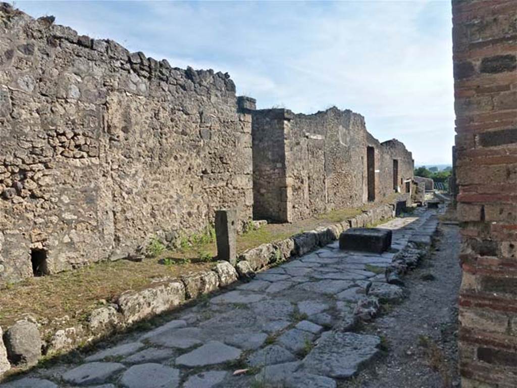Vicolo dei Soprastanti, south side, June 2012. Looking west from junction with Vicolo del Farmacista, on right.