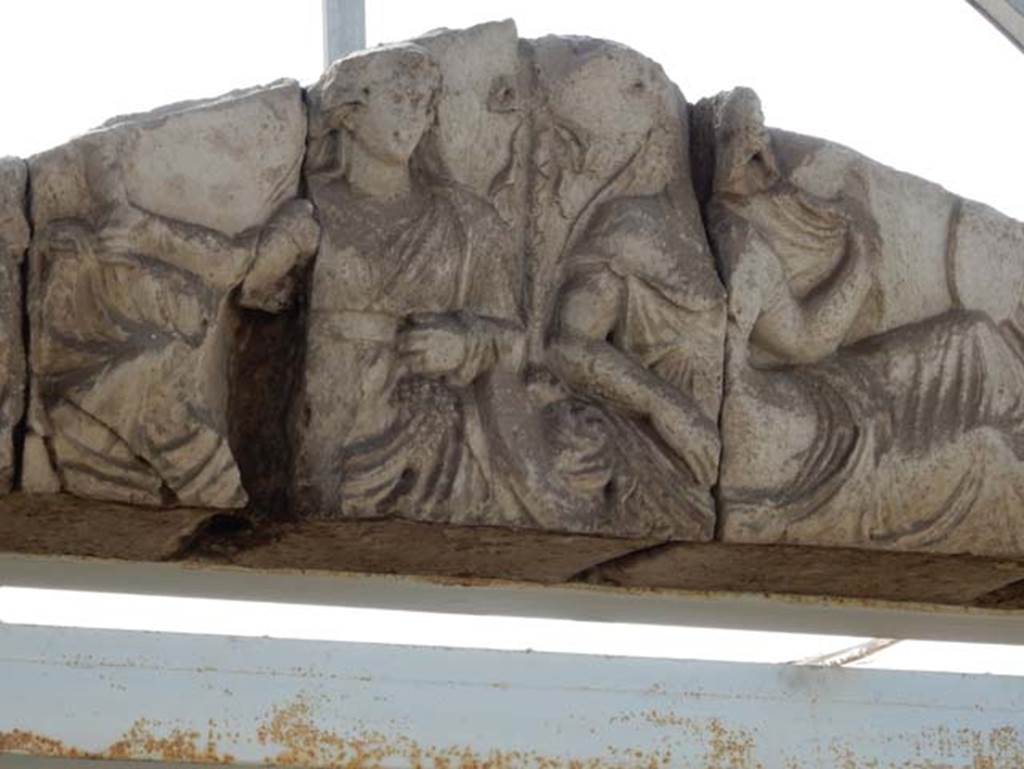 Tempio dionisiaco in località Sant’Abbondio di Pompei. May 2018 in temple. Dionysus and Ariadne.
Photo courtesy of Buzz Ferebee.