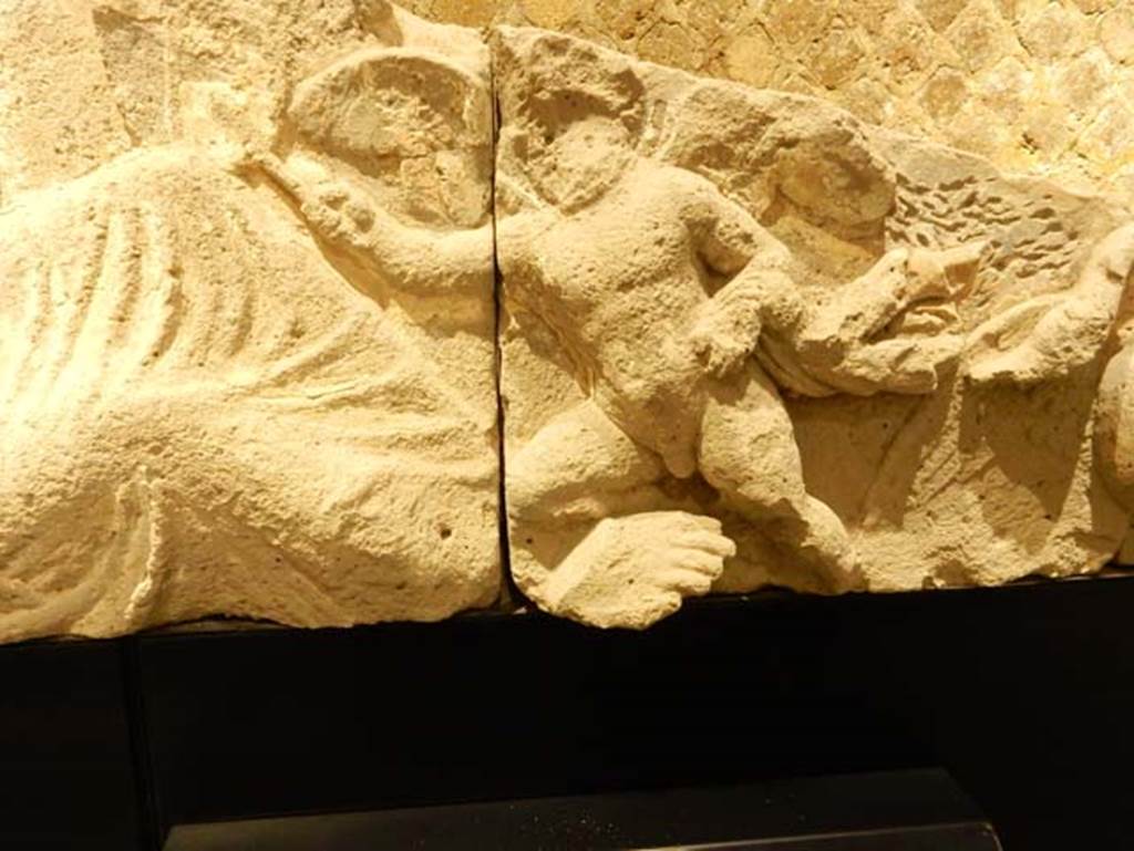 Tempio dionisiaco in località Sant’Abbondio di Pompei. May 2018 in Antiquarium. Cupid with fan.
Photo courtesy of Buzz Ferebee.
