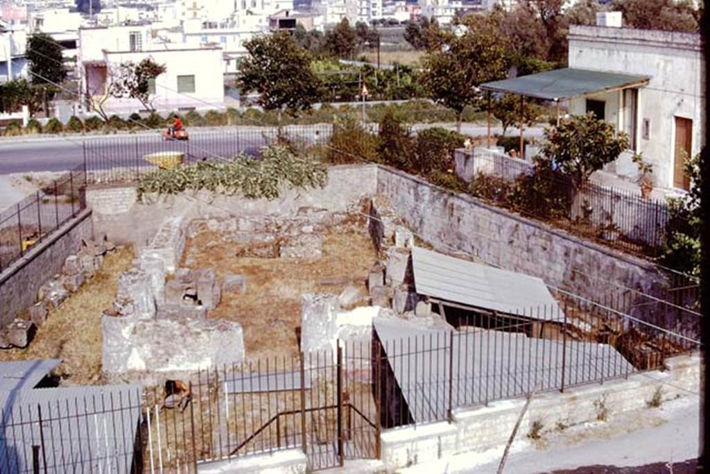 Tempio dionisiaco in località Sant’Abbondio di Pompei. 1973. Looking east.
Photo by Stanley A. Jashemski.
Source: The Wilhelmina and Stanley A. Jashemski archive in the University of Maryland Library, Special Collections (See collection page) and made available under the Creative Commons Attribution-Non Commercial License v.4. See Licence and use details.
J73f0588