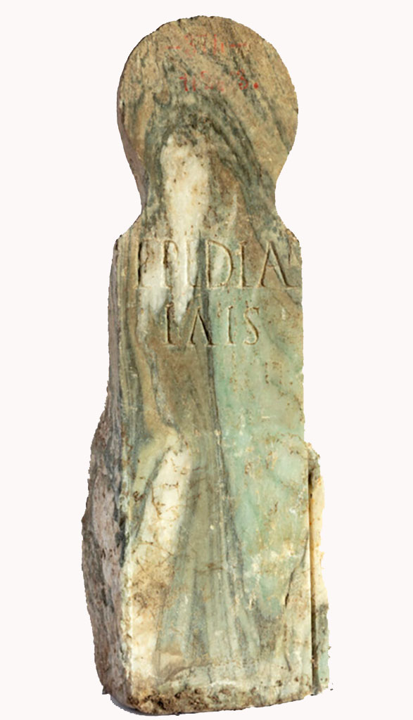Pompeii Fondo Azzolini. Tomb 108: Epidia Lais.
Columella with inscription
EPIDIA
LAIS
Epidia
Lais
See Notizie degli Scavi di Antichità, 1916, 303, t108.