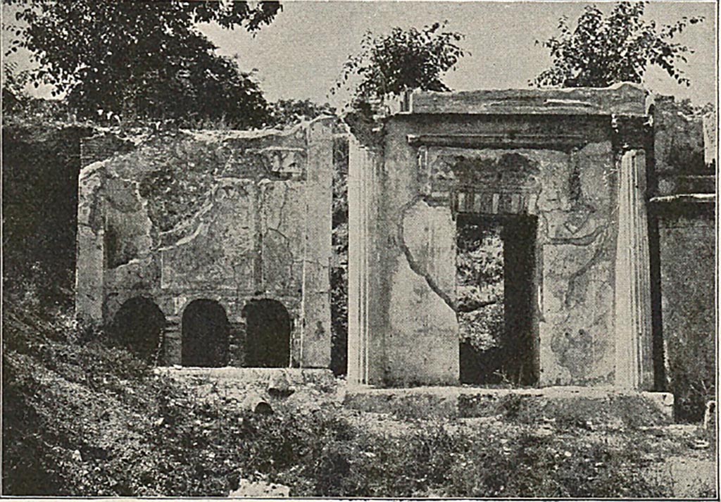 FP3 Pompeii left and FP4 right. Late 19th century photo.
See Mau, A., 1908. Pompeji in Leben und Kunst, Lipsia, 1908, p. 452, fig. 266.