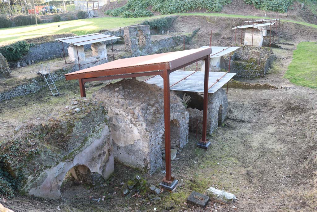 FPNI, FPNH, FPNG Pompeii. February 2020. View of rear of tombs. Photo courtesy of Aude Durand.