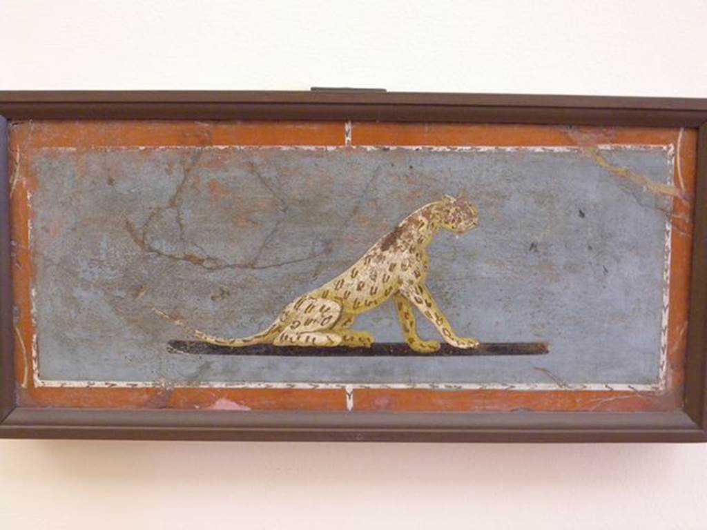HGW04 Pompeii. Schola Tomb of Mamia. Found 2nd July 1763, wall painting of tiger or panther. Now in Naples Archaeological Museum. Inventory number 8650.