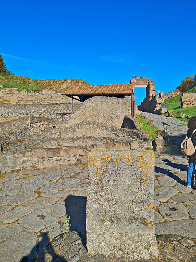 Pompeii Porta di Nocera. October 2024.
Looking north to Cippus of Titus Suedius Clemens and Porta Nocera. Photo courtesy of Giuseppe Ciaramella.