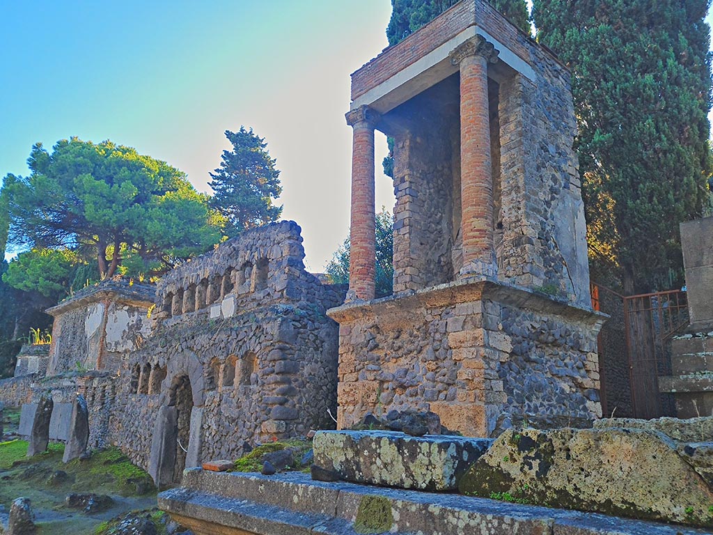 Pompeii Porta Nocera. October 2024. Looking west from Tomb 90S, centre right. Photo courtesy of Giuseppe Ciaramella.