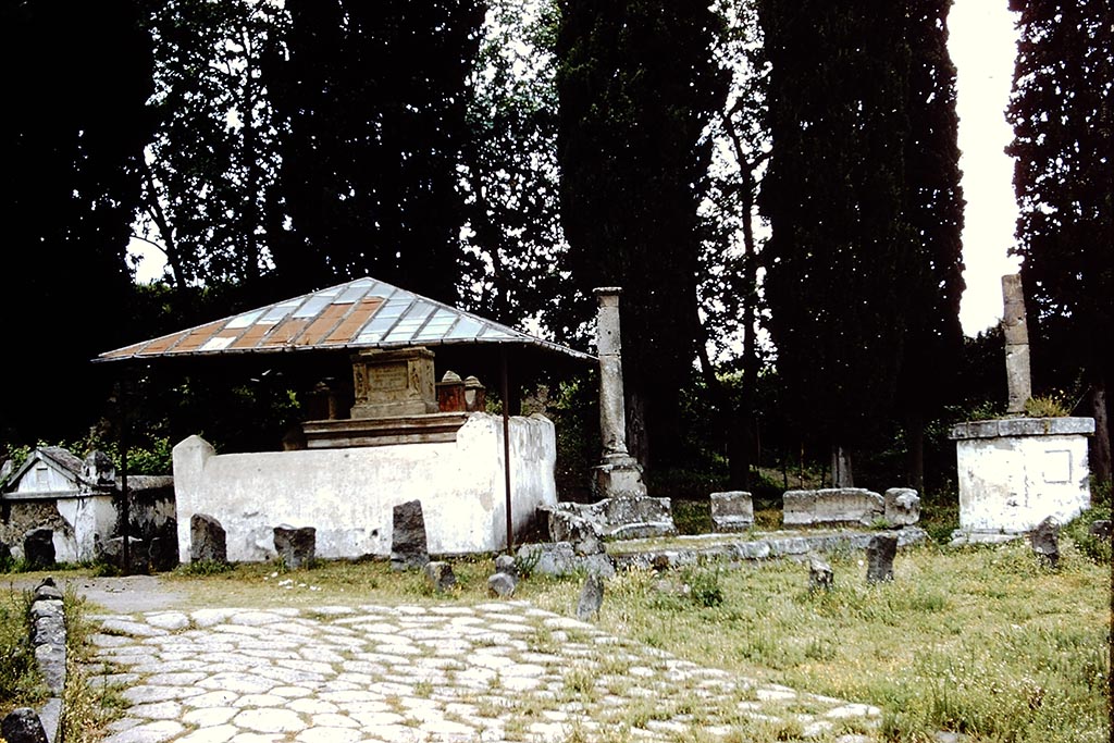 Vesuvian Gate tombs, Pompeii. 1961. Looking west towards all four tombs. Photo by Stanley A. Jashemski.
Source: The Wilhelmina and Stanley A. Jashemski archive in the University of Maryland Library, Special Collections (See collection page) and made available under the Creative Commons Attribution-Non Commercial License v.4. See Licence and use details.
J61f0391
