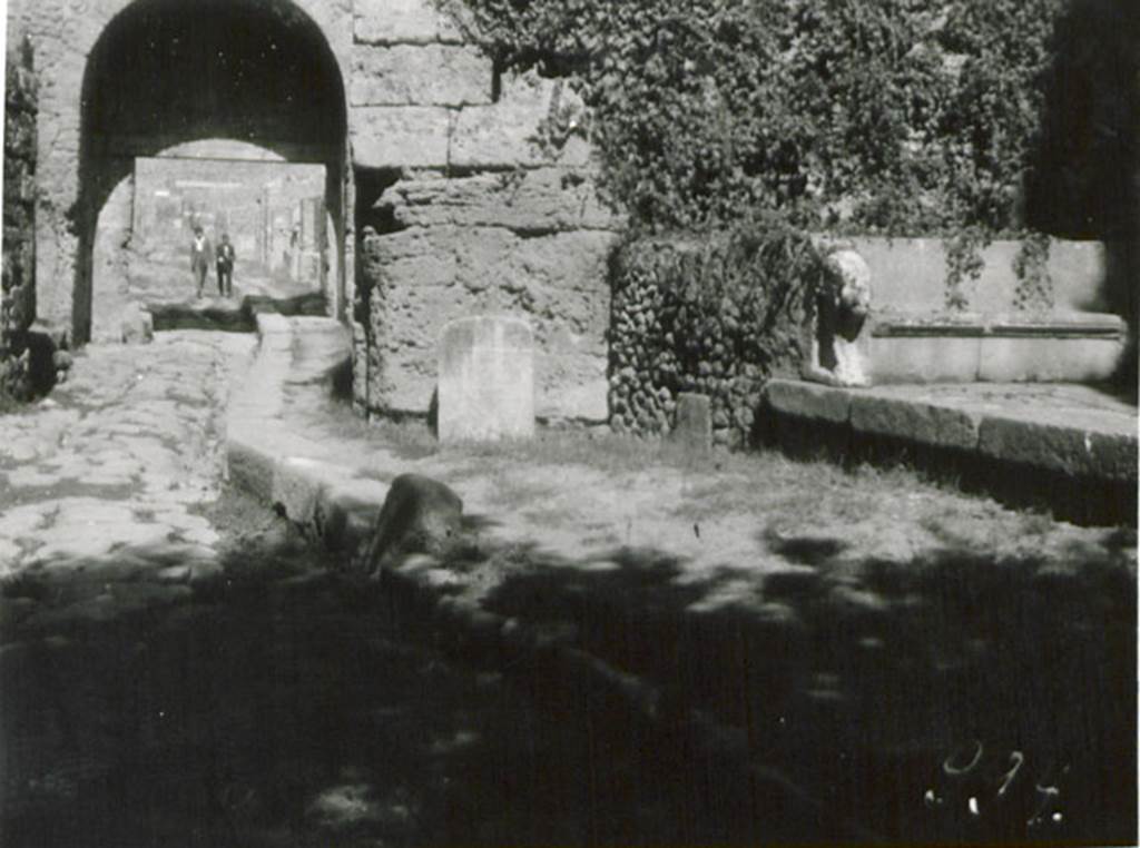 SGH Pompeii. Photograph c. 1936 by Tatiana Warscher. Looking north past the Cippus, the tomb enclosure and the north end of the schola. See Warscher T., 1936. Codex Topographicus Pompeianus Regio I.1, I.5. Rome:DAIR. No. 1.