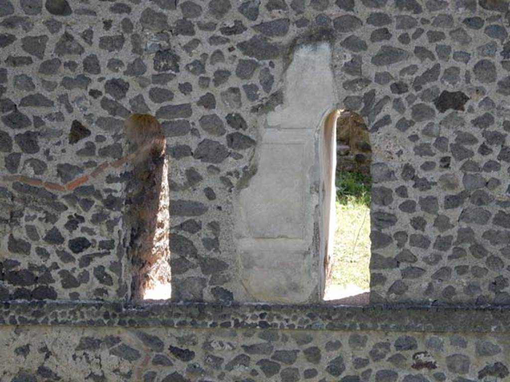 Tower X, Pompeii. May 2015.
Looking south to detail of lower windows on north side, first floor, at east end. Photo courtesy of Buzz Ferebee.