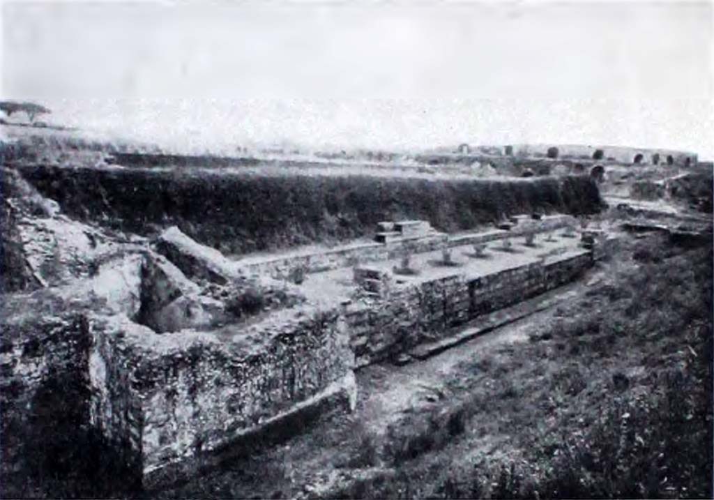 T3 Pompeii. Tower III. 1939. Torre e cortina murale (a sud della Palestra).
See Notizie degli Scavi di Antichità, 1939 p. 232, fig. 39.