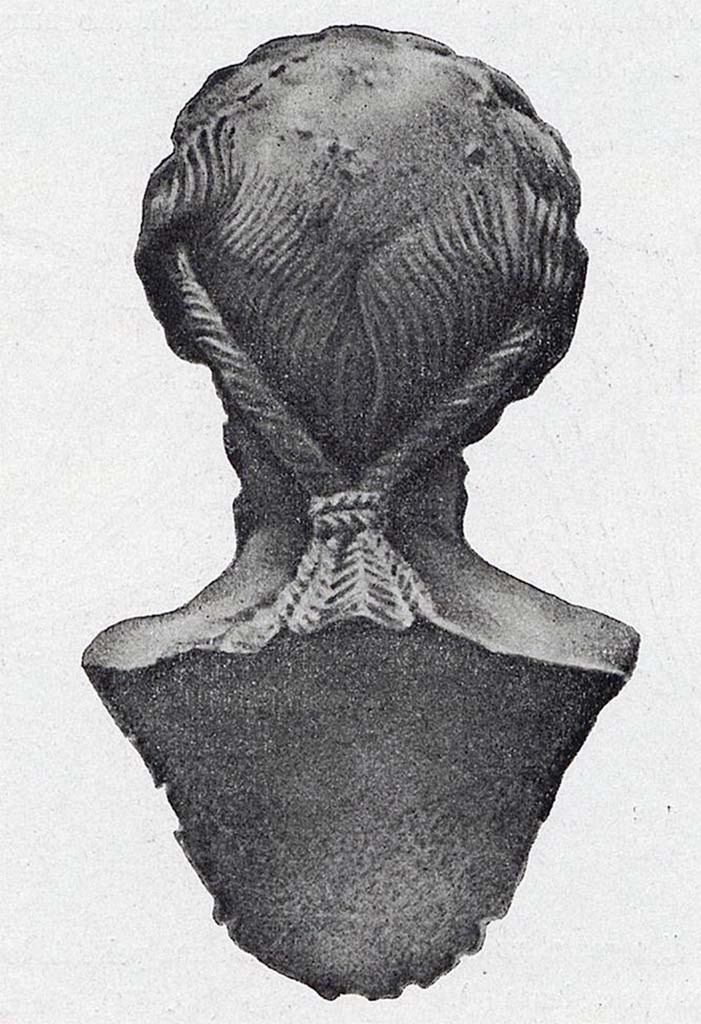 Villa della Pisanella, Boscoreale. Female silver bust. Rear view of hair style tied at the nape of the neck.
See Pasqui A., La Villa Pompeiana della Pisanella presso Boscoreale, in Monumenti Antichi VII 1897, p. 415 fig. 13.