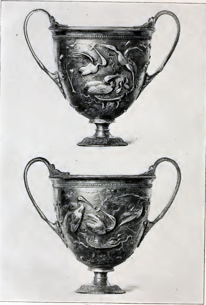 Villa della Pisanella, Boscoreale. Paris, Louvre. Silver cups from the treasure of Boscoreale, 2nd cup, sides A and B.
Parigi, Louvre. Boccali d’argento dal tesoro di Boscoreale, 2° boccale, lato A e B.
See Casale A. La favola delle cicogne da due boccali d'argento del Tesoro di Boscoreale: Sylva Mala II 1981, p. 5, fig 3-4.
See Robert C., 1919. Archaeologische Hermeneutik; Anleitung zur Deutung klassischer Bildwerke. Berlin. Pp. 98-99, figg. 82-83.