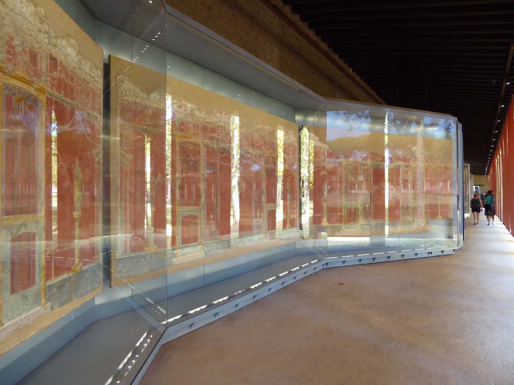 Complesso dei triclini in località Moregine a Pompei. September 2015. Triclinium A walls on display in the Palaestra.
Foto Annette Haug, ERC Grant 681269 DÉCOR.