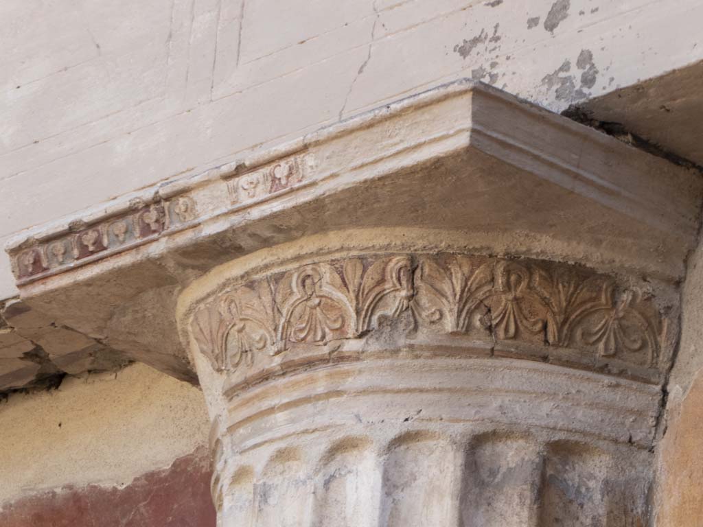 Oplontis Villa of Poppea, September 2017. Room 20, detail of stucco decoration on column imbedded into the east wall.
Foto Annette Haug, ERC Grant 681269 DÉCOR.