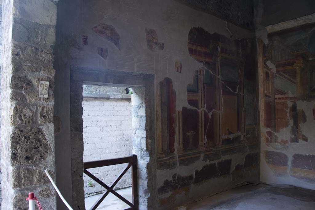 Oplontis Villa of Poppea, March 2014. Room 23, looking towards south wall with small doorway to corridor.
Foto Annette Haug, ERC Grant 681269 DÉCOR.