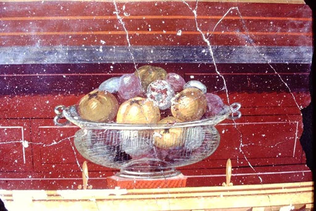 Oplontis, 1968. Room 23, detail of bowl with pomegranates. Photo by Stanley A. Jashemski.
Source: The Wilhelmina and Stanley A. Jashemski archive in the University of Maryland Library, Special Collections (See collection page) and made available under the Creative Commons Attribution-Non Commercial License v.4. See Licence and use details. J68f1465