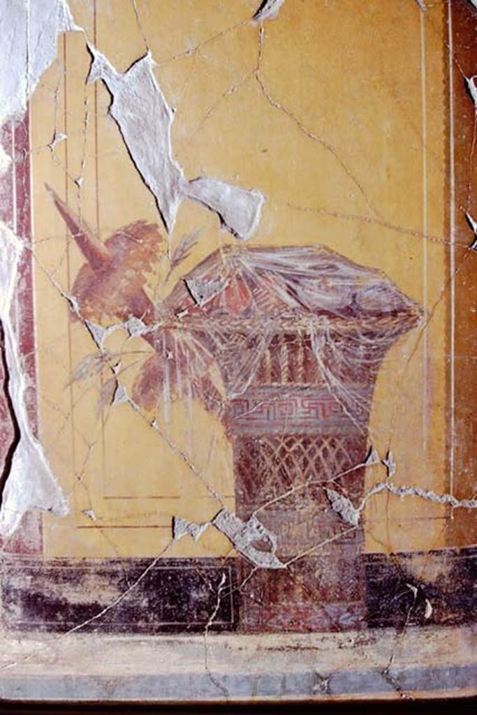 Oplontis, 1972 (or 1973). Room 23, painted wicker basket filled with fruits, and covered with a transparent cover. Photo by Stanley A. Jashemski.
Source: The Wilhelmina and Stanley A. Jashemski archive in the University of Maryland Library, Special Collections (See collection page) and made available under the Creative Commons Attribution-Non Commercial License v.4. See Licence and use details. J72f0260