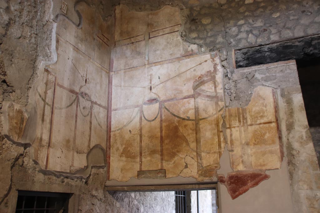 Oplontis Villa of Poppea, May 2024.
Room 27, looking south in upper south-west corner towards doorway to room 22, on left, and room 1, on right. Photo courtesy of Klaus Heese.